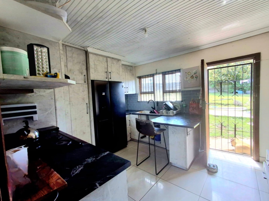 7 Bedroom Property for Sale in Amalinda Eastern Cape